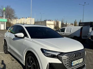 Авто Audi Q4 E-Tron 2022 № 8332852
