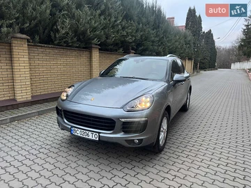 Авто Porsche Cayenne 2017 № 8332861