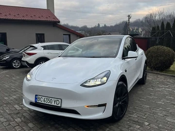 Авто Tesla Model Y 2024 № 8332863