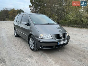 Авто Volkswagen Sharan 2009 № 8333157