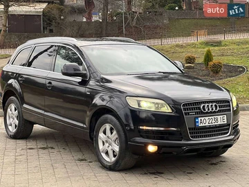 Авто Audi Q7 2006 № 8333182