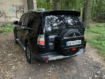 Авто Mitsubishi Pajero Wagon 2008 № 8333309