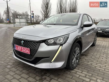 Авто Peugeot E-208 2020 № 8333353