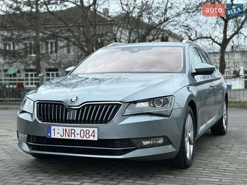 Авто Skoda Superb 2018 № 8333469