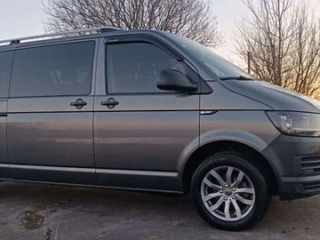 Авто Volkswagen Transporter 2018 № 8333485