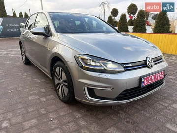 Авто Volkswagen E-Golf 2018 № 8333887