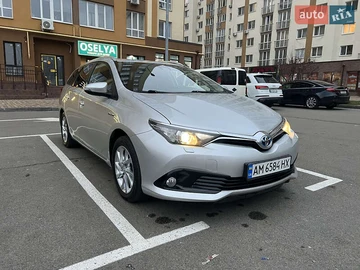 Авто Toyota Auris 2015 № 8333895
