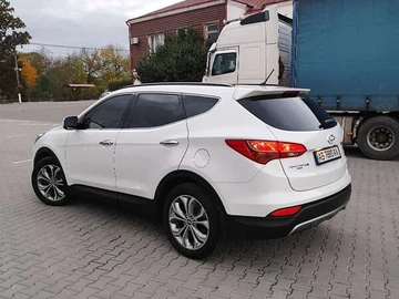 Авто Hyundai Santa Fe 2014 № 8333983