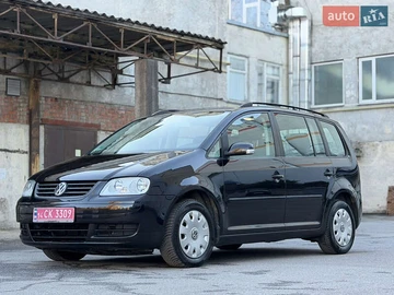 Авто Volkswagen Touran 2008 № 8334132