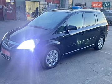 Авто Opel Zafira 2011 № 8334137