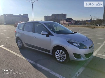 Авто Renault Megane Scenic 2010 № 8334138