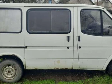 Авто Ford Transit 1999 № 8334436