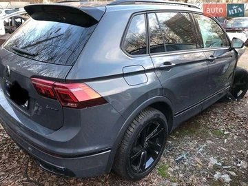 Авто Volkswagen Tiguan 2023 № 8334502