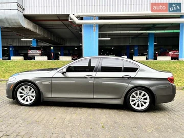 Авто BMW 5 Series 2013 № 8334767