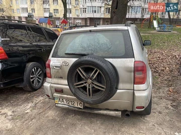 Авто Toyota Rav4 2001 № 8334806