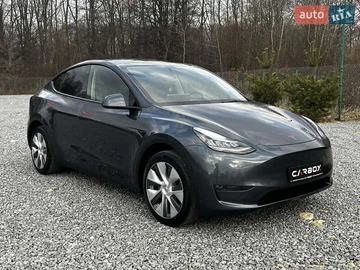 Авто Tesla Model Y 2024 № 8334926