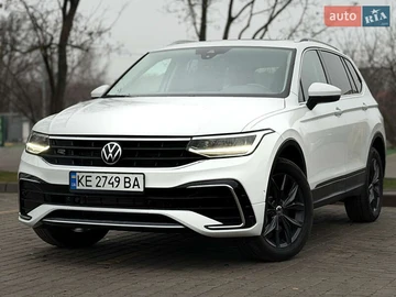 Авто Volkswagen Tiguan 2024 № 8334930