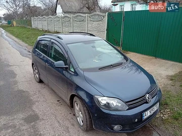 Авто Volkswagen Golf Plus 2010 № 8335088