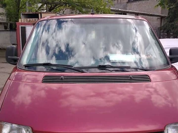 Авто Volkswagen Transporter 2000 № 8335380