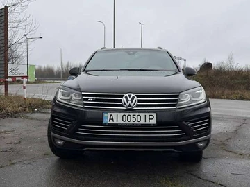 Авто Volkswagen Touareg 2015 № 8335663