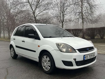 Авто Ford Fiesta 2007 № 8335780