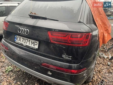 Авто Audi Q7 2016 № 8336042
