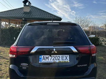 Авто Mitsubishi Outlander 2015 № 8336121