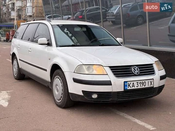 Авто Volkswagen Passat 2001 № 8336353