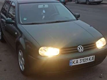 Авто Volkswagen Golf 2002 № 8336373