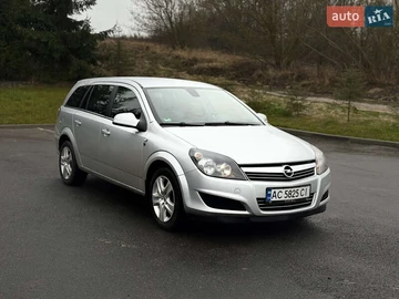 Авто Opel Astra 2010 № 8336379