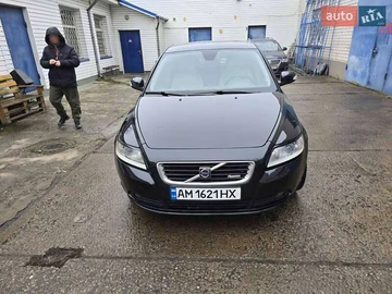 Авто Volvo S40 2008 № 8336497