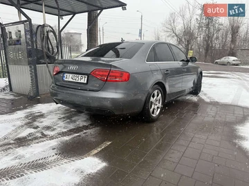 Авто Audi A4 2011 № 8336564