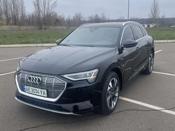 Авто Audi E-Tron 2021 № 8336787