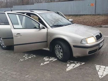 Авто Skoda Octavia 2004 № 8336973
