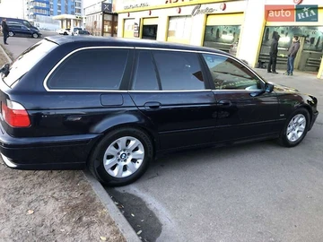 Авто BMW 5 Series 2001 № 8337051