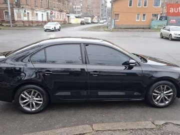Авто Volkswagen Jetta 2012 № 8337140