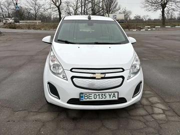 Авто Chevrolet Spark 2016 № 8337178