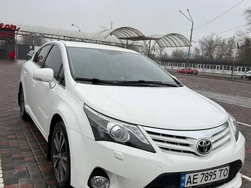 Авто Toyota Avensis 2012 № 8337193
