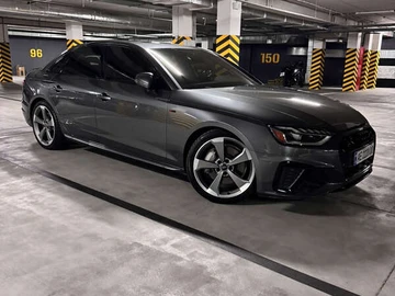 Авто Audi A4 2020 № 8337403