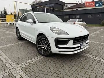 Авто Porsche Macan 2021 № 8337429