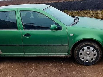Авто Volkswagen Golf 2001 № 8337536
