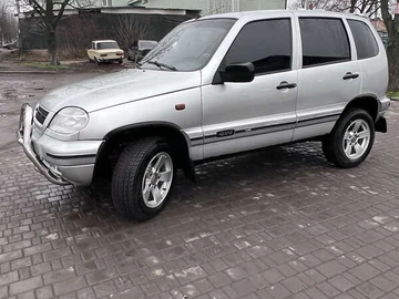 Авто Chevrolet Niva 2007 № 8337542