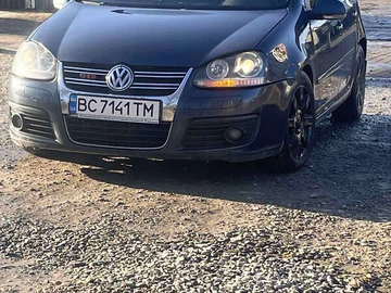 Авто Volkswagen Golf 2004 № 8337555