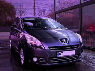 Авто Peugeot 5008 2011 № 8337636