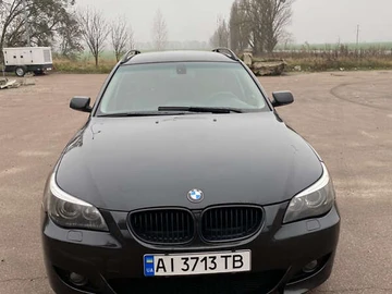 Авто BMW 5 Series 2004 № 8337646
