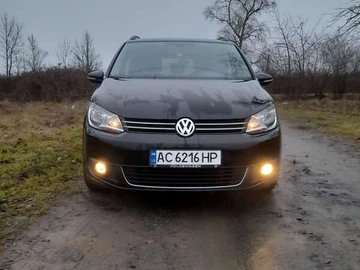 Авто Volkswagen Touran 2013 № 8337660