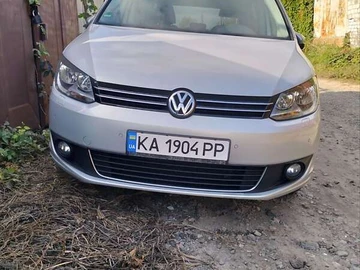Авто Volkswagen Touran 2010 № 8337667
