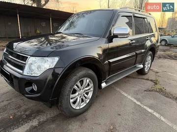 Авто Mitsubishi Pajero Wagon 2015 № 8337837