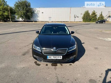 Авто Skoda Superb 2017 № 8337841