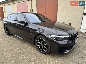 Авто BMW 5 Series 2021 № 8337909